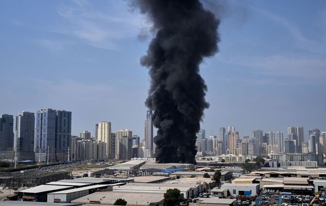 Dubai gerät ähnlich wie andere Metropolen am Golf seit Tagen unter Beschuss. (Archivbild)