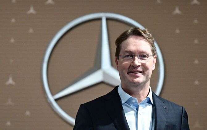 Mercedes-Chef Ola Källenius: Vergütung 2025 deutlich zurückgegangen. (Archivbild)