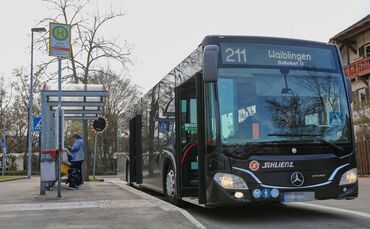 Noch hält der Bus 211 an der Rumold-Realschule. Wird sich das ab 2027 ändern?