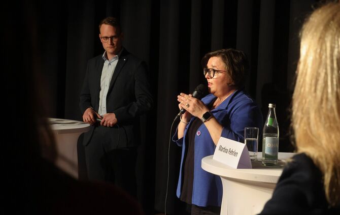 Marcel Schindler und Martina Fehrlen stellen sich den Fragen von Jutta-Pöschko Kopp und Martina Glücks.