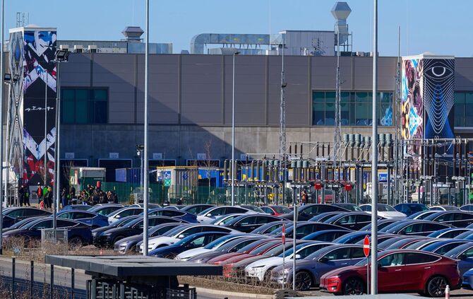 US-Elektroautobauer Tesla in Grünheide