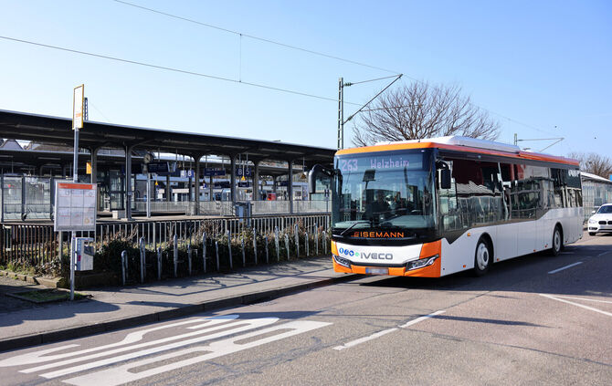 Philip Köngeter sagt: Wenn die Bahn nicht funktioniert, nutzt auch der Bus nach Welzheim wenig.