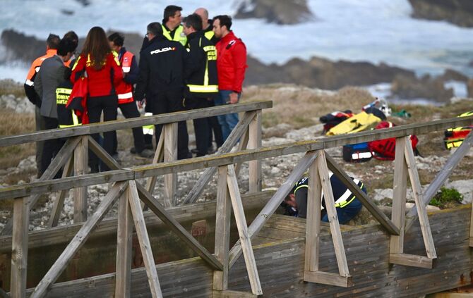Tote bei Einsturz einer Fußgängerbrücke in Spanien