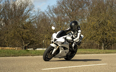 Endlich frostfrei und Sonne satt - ideal für den Start in die Motorradsaison!