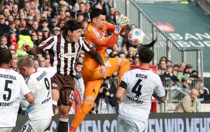 FC St. Pauli - Eintracht Frankfurt