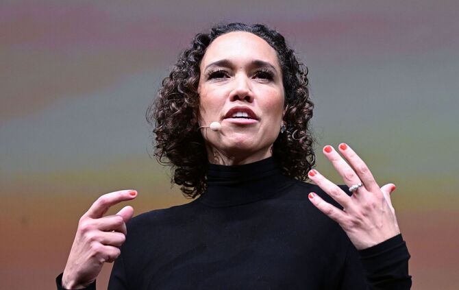 Nicole Büttner will ihre Haare abrasieren