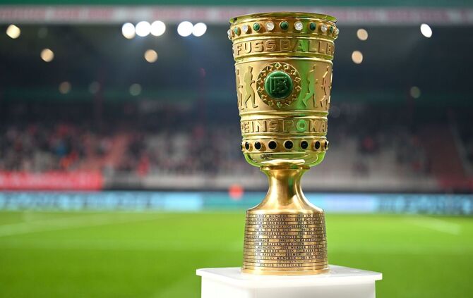 Trophäe im DFB-Pokal