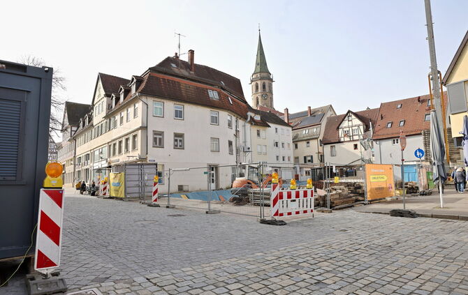 Die Großbaustelle am Marktplatz bedeutet Stress für Anlieger.