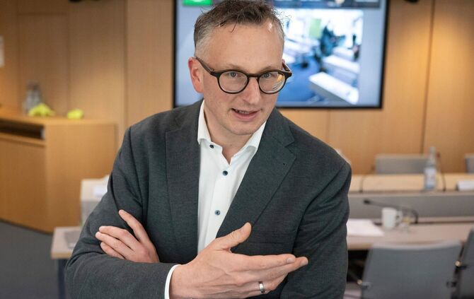 Der Grünen-Fraktionschef spricht sich für schnelle Gespräche mit der CDU aus.