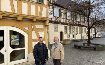 Sie machen sich für den Verbleib der beiden denkmalgeschützten Gebäude am Kirchplatz in städtischer Hand und fürs Stadtmuseum st