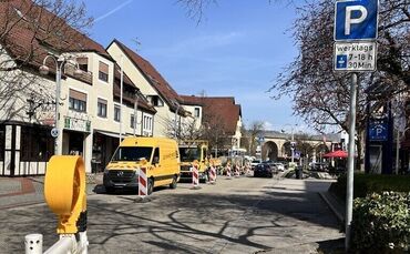 In der Einkaufsstraße Endersbach gibt es wieder eine Baustelle.