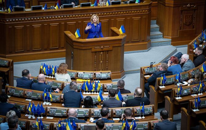 Bundestagstagspräsidentin Klöckner in der Ukraine