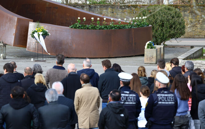 Gedenken im Stadtgarten.