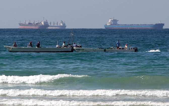 Schiffe in der Straße von Hormus