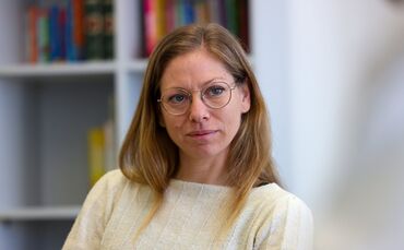 Franceska Hesselmeier ist als Schulsoziarbeiterin an der Geschwister-Scholl-Realschule im Einsatz. Zum Thema Social Media sagt s