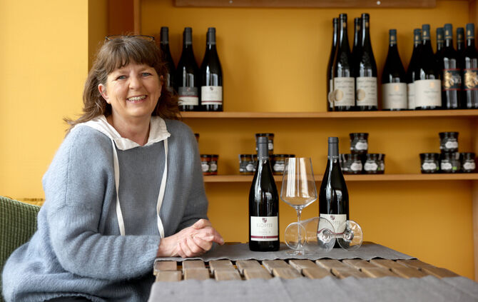 Elke Bachorz eröffnet "Nummer 18" in der Langen Straße.