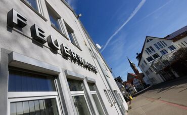 Wegen der Gründungsarbeiten gab es Nachbareinwände gegen den Bau des Feuerwehrhauses. Nun muss das Regierungspräsidium entscheid