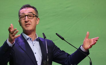 Jetzt geht es Cem Özdemir an den Kragen: Mit fünf Forderungen kann die CDU ihn unter Druck setzen.