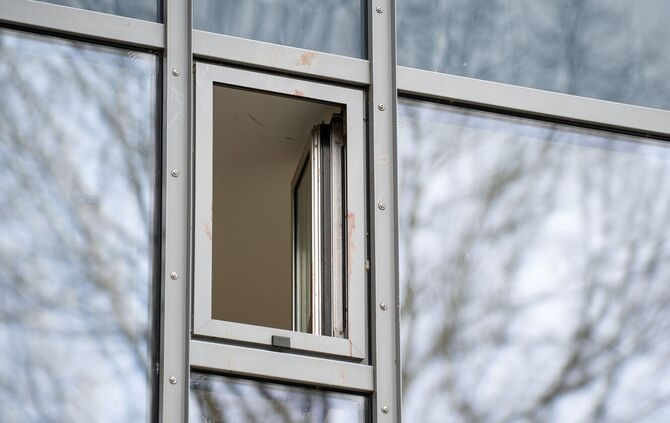 Frau in Hotel getötet - Schwerverletzter in der Nähe