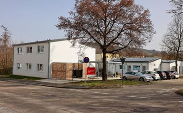 Stuttgart baut Flüchtlingsunterkünfte ab - warum braucht Winnenden zusätzlich zu diesen neuesten Gebäude in der Ruitzenmühle die