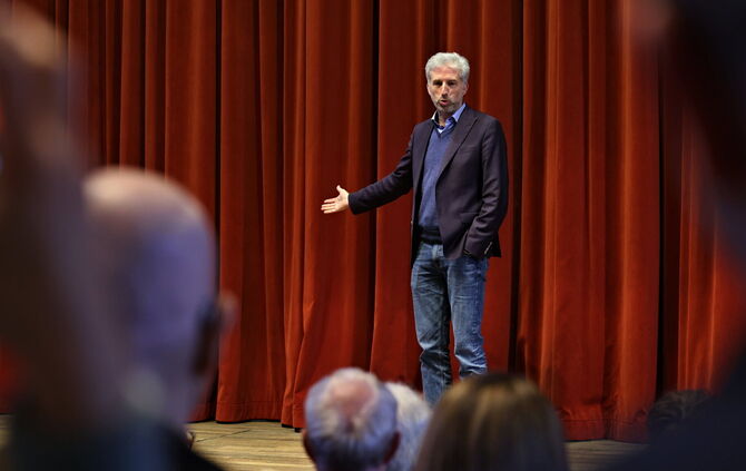 Boris Palmer ist zurück auf dem Engelberg: Auf Einladung des Freundeskreises Ehemaliger Engelberger hat der Politiker neben ande