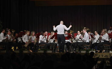 Gute Stimmung beim schwungvollen Konzert des Musikvereins Urbach.