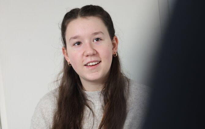 Jule Bauer (15) wird im September über den Atlantik fliegen.