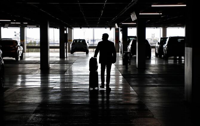 Parkhaus einer Autovermietung