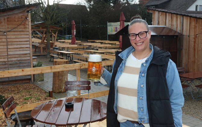 Betriebsleiterin Shanté Tucker ist verantwortlich für den Schorndorfer Stadtbiergarten. Nach "Soft-Openings" freut sie sich auf