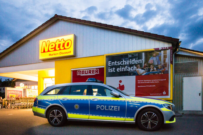Raubüberfall, Winnender Str. 37, Netto, Leutenbach, 14.07.2020.