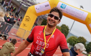 Die Menschen im Rems-Murr-Kreis sind ausgesprochen sportlich – wie hier ein Teilnehmer des 1. Weinstadt Triathlons.