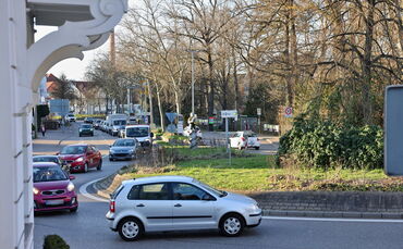 Gemeinderat soll das Mobilitätskonzept beschließen. Zu den Maßnahmen gehört der Umbau des überlasteten Reinhold-Maier-Kreisels.