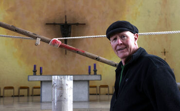 Frederick Daniel Bunsen vor seiner Installation in der Borromäuskirche.