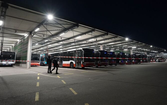 Warnstreik im Nahverkehr - Hamburg