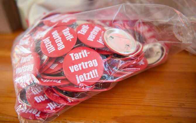 Forderungen nach Tarifbindung