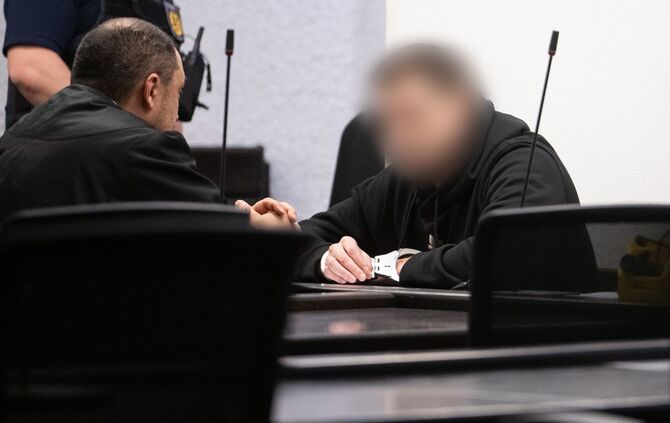 Prozess wegen Mordes