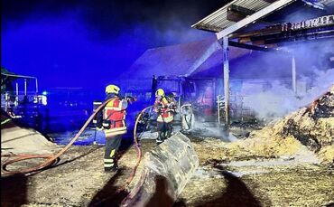 Ein Bild vom Feuerwehreinsatz in den frühen Morgenstunden am Freitag (20.03.).