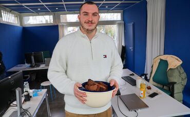 Dominik Wolf, unser Kollege aus der Medienwerkstatt des Zeitungsverlags Waiblingen, hat in der Mittagspause einfach mal selbstge