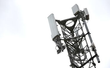 So könnte der Mobilfunkturm zwischen Kaisersbach und Welzheim aussehen.