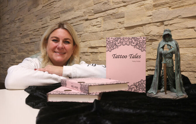 Nicole Schwab ist Vorsitzende des Vereins "Wir für Kinder" aus Schnait - und schreibt unter dem Pseudonym Nicky Welsh Romane. In