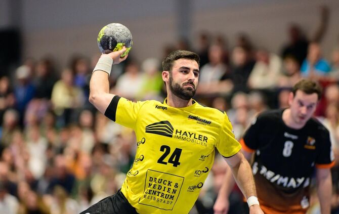 Tom Kuhnle (hier gegen den VfL Waiblingen) war gegen Neuenbürg der beste Torschütze der SG Weinstadt.