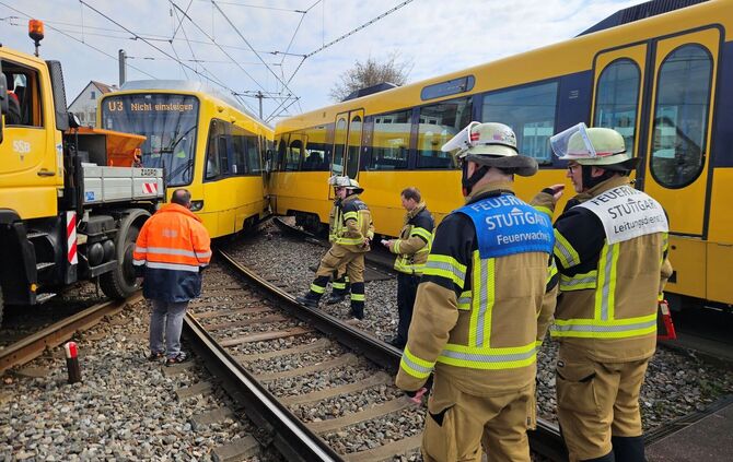 Zwei Stadtbahnen zusammengestoßen