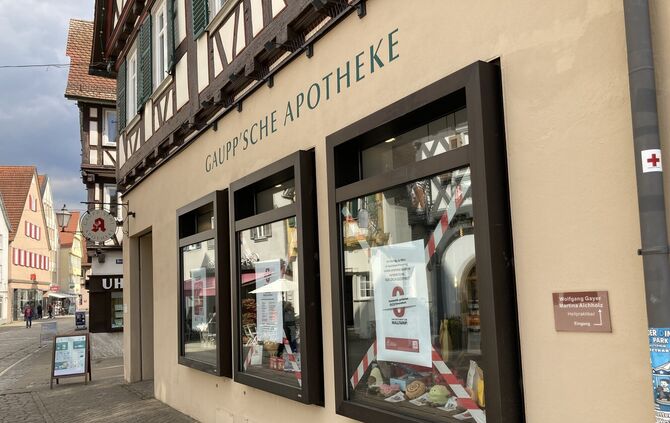 An der bundesweiten Protestaktion beteiligt sich auch die Gaupp'sche Apotheke am Oberen Marktplatz.