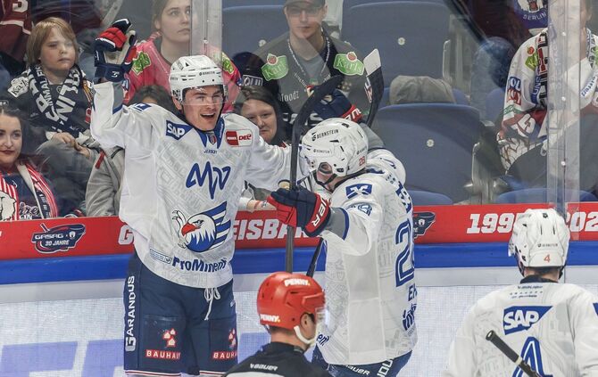 Eisbären Berlin - Adler Mannheim