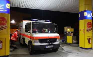 DRK Kreisverband Rems-Murr muss bei den deutlich gestiegenen Spritpreisen tief in die Tasche greifen. Hier ein Gerätewagen der B