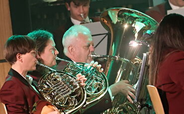 Der Musikverein Harmonie hat sein Jahreskonzert gegen: Viel Applaus an einem gelungenen Abend.