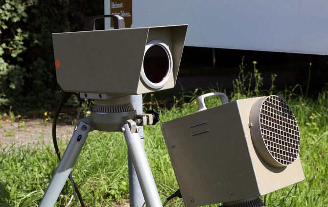 Im Engelbergtunnel wird geblitzt. (Symbolbild)