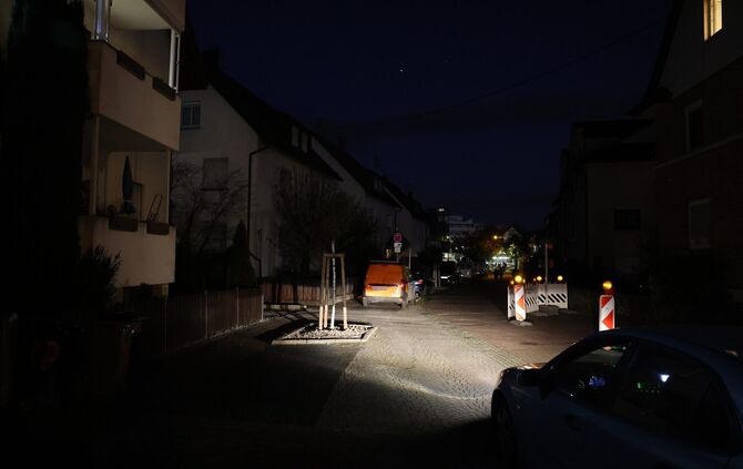 Etliche Schwaikheimer klagen derzeit über defekte Straßenlaternen. Dunkel blieb vor einiger Zeit auch die Kornbeckstraße in Winn