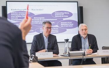 Das Landratsamt informierte am Mittwoch (25.03.) über die Vorwürfe gegen einen Tagesvater aus dem Rems-Murr-Kreis, der acht Kind