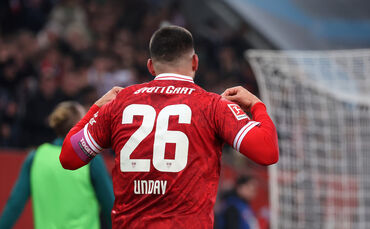 Deniz Undav trägt beim VfB Stuttgart die Nummer 26, im DFB-Team ist es die Nummer 13.